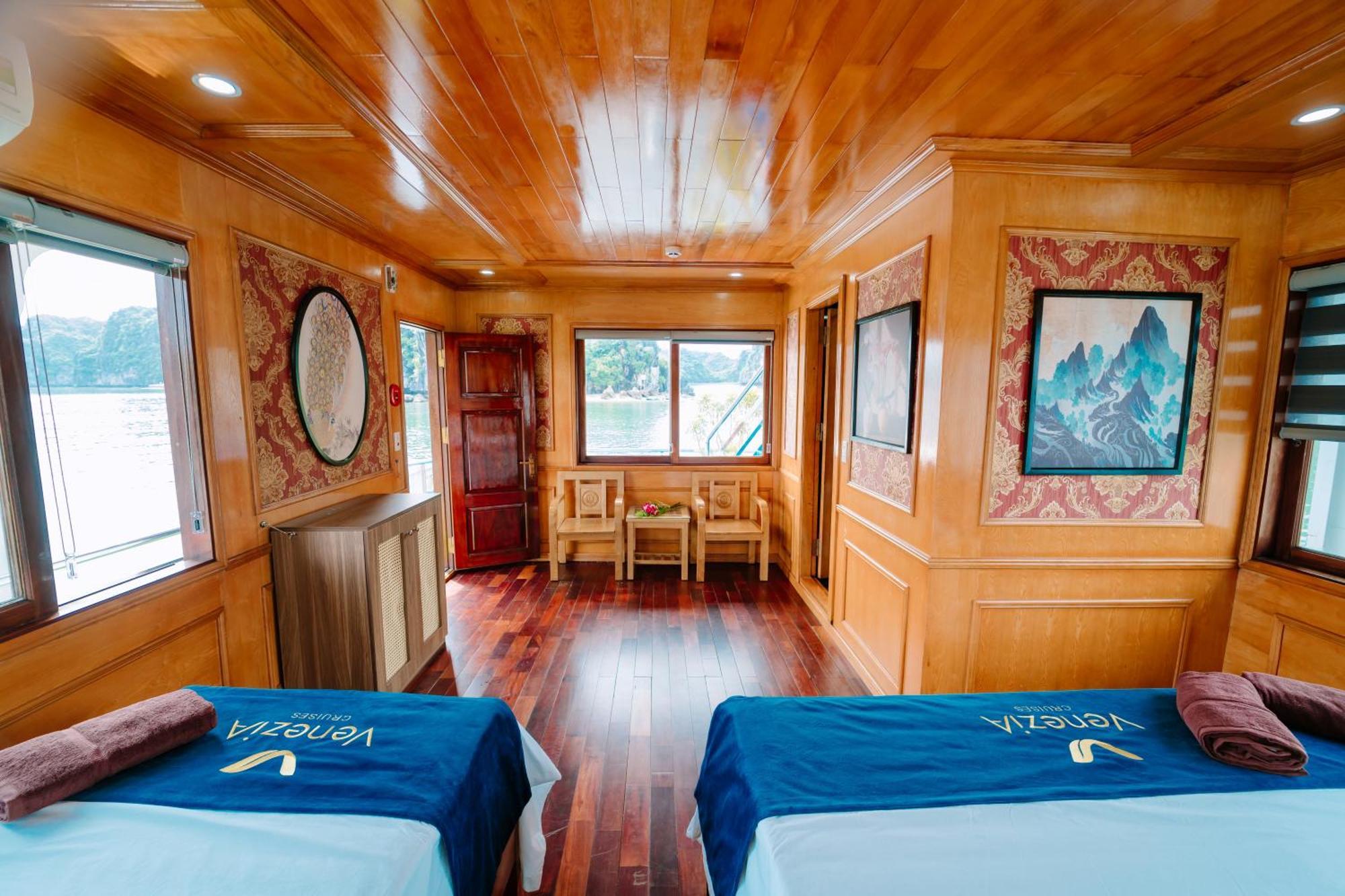 Venezia Boutique Cruises - Catba Island Hotell Chan Chau Exteriör bild